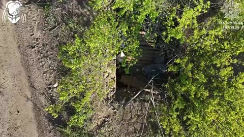 Invaders Attempting to Breech Ukrainian Lines Are Met with Mines and Artillery