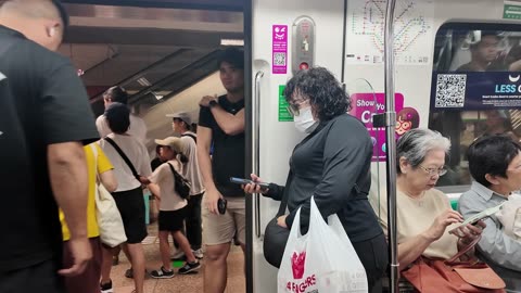 TRAIN I SINAGPORE POVs