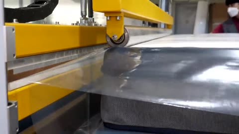 A Korean Bed Factory That Makes Mattresses Like Soft Cakes