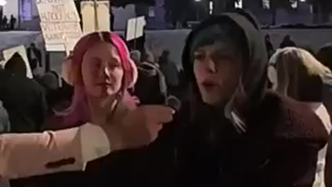 “ICE needs to die” “KiII ICE agents”