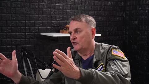 Air Force Official Blows Whistle On UFO In Hangar Firsthand UFO Encounter In 1992