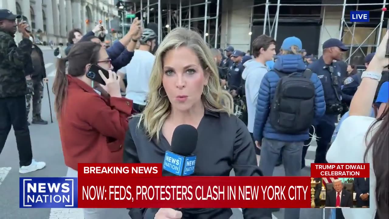 🧨NYC Looks Like 'War Zone' as Alleged Agitators Clash with Feds
