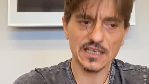 Μήνυση του Δημήτρη Γιαννακόπουλου και της κόρης του για τα συνθήματα στο ΣΕΦ