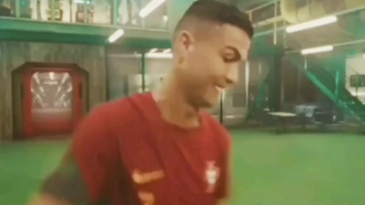 FUSSBALL DEUTSCHSPRACHIG