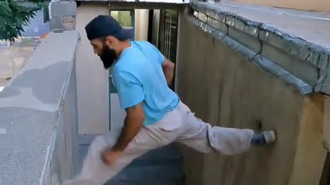 🤸‍♂️🔥 Epic Parkour Skills: Balance Like Never Before! | FunFM