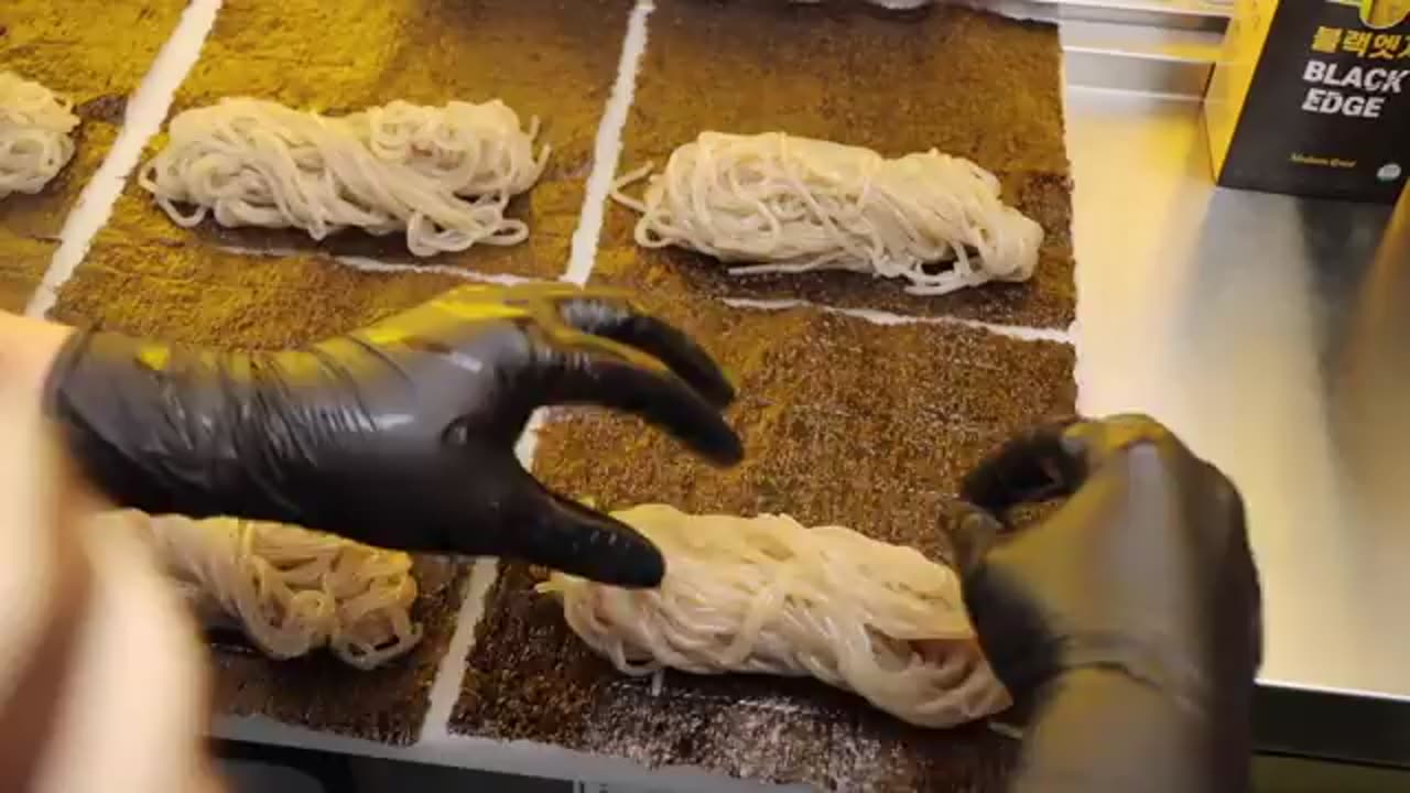 Simple Menu, Big Success?! Making It From Scratch Turned This Place Into a Hit