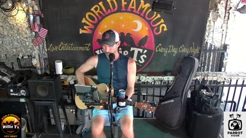 LIVE Music Everyday!