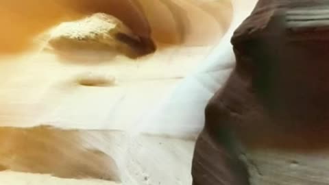 Antelope Canyon – Nature’s Masterpiece in Arizona