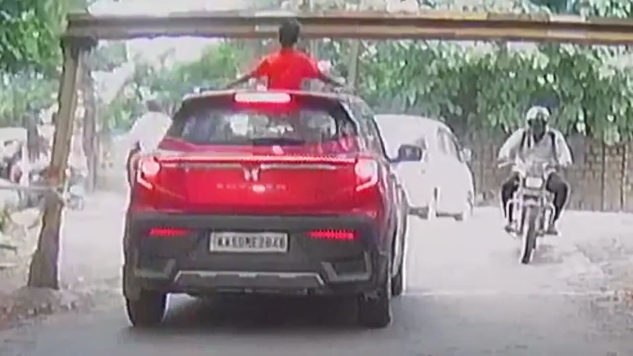 😂🤣 Next Time When You Leave Your Kids Popping Their Heads Out... | FunFM