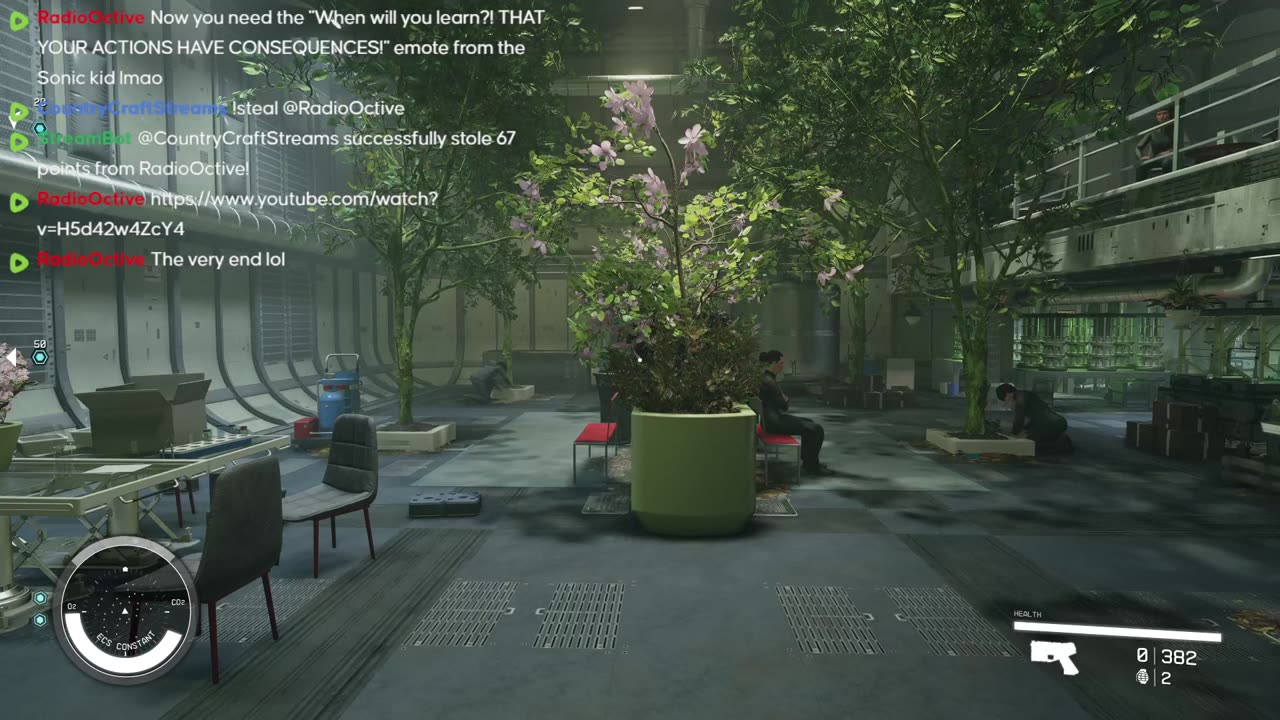 Starfield: From Dropped Packages to Stolen Starships