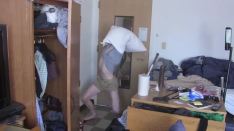 PILLOW MAN
