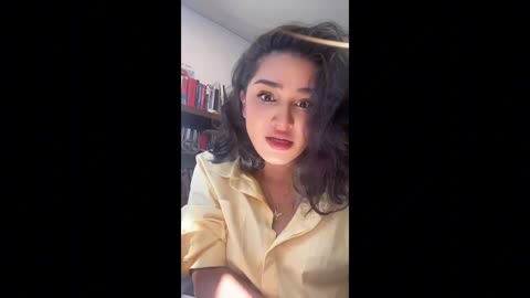 Iranian Woman Has A FIERCE Message For Islamist Regime That’s Going Viral Now!