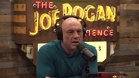 PYRAMIDS FINALLY EXPLAINED ! MUST WATCH ! Joe Rogan and Dr. Zahi Hawass