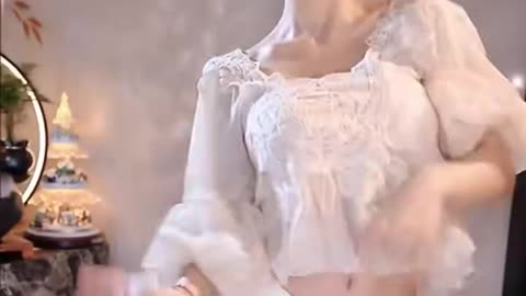 Lace Top & White Jeans | Sexy Dance Performance