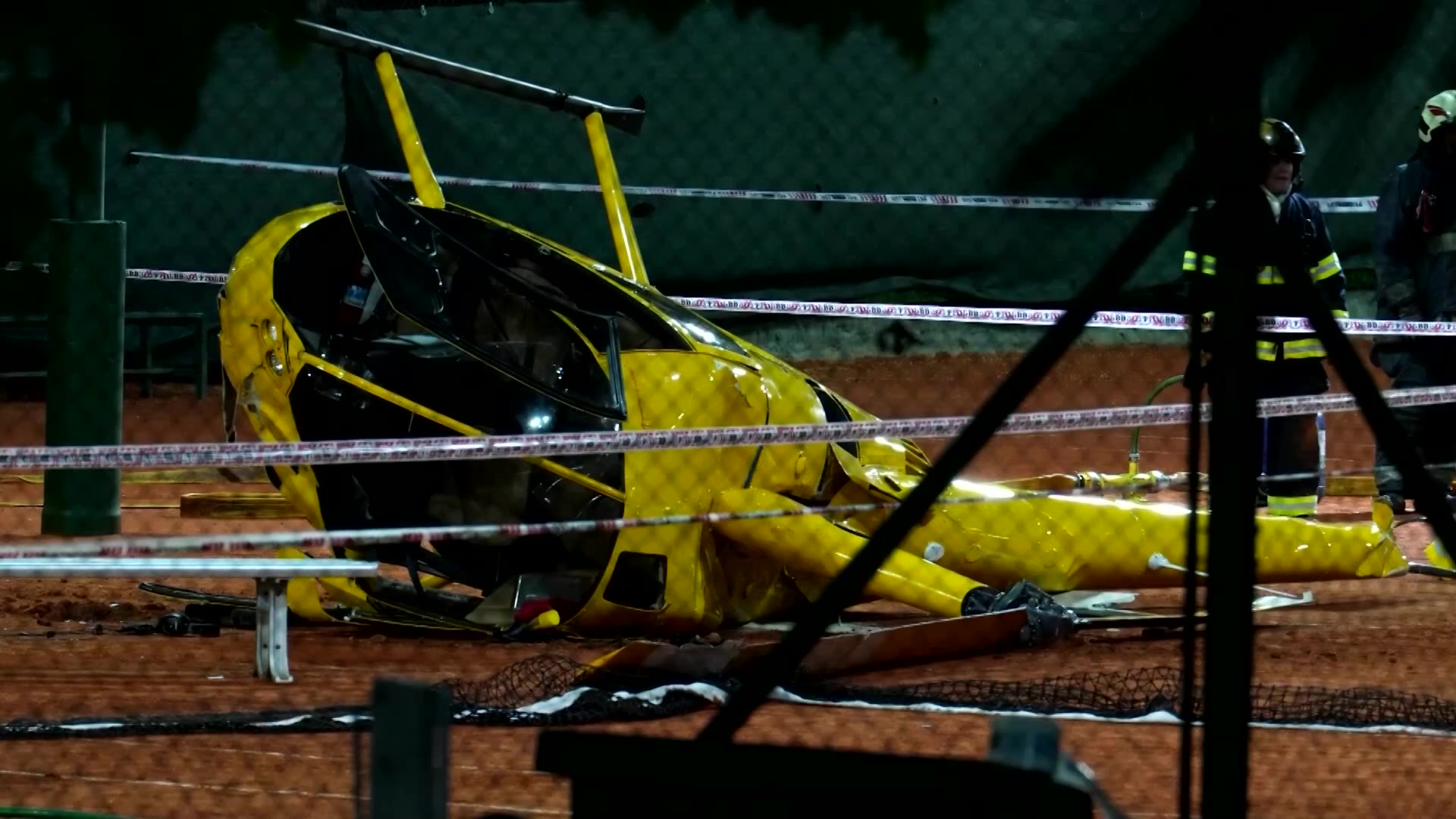 Helicopter crashes on tennis court in Argentina