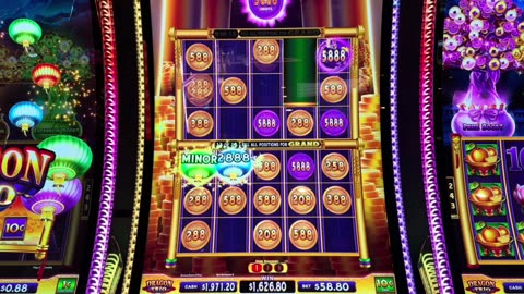 🎲 CASINO SHOWDOWN LIVE: Will Luck Be on Our Side Tonight?