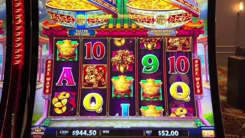 🎲 CASINO SHOWDOWN LIVE: Will Luck Be on Our Side Tonight?