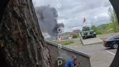 🎥💥 Ukraine Russia War | Civilians Film Attack on Russian Ammo Transport | RCF
