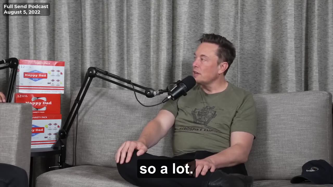 Elon Musk: Starship Can Do What Apollo Never Could—Build a Base on the Moon or Mars