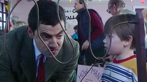 Bean's Poolside Misadventures... & More | Compilation | Classic Mr Bean