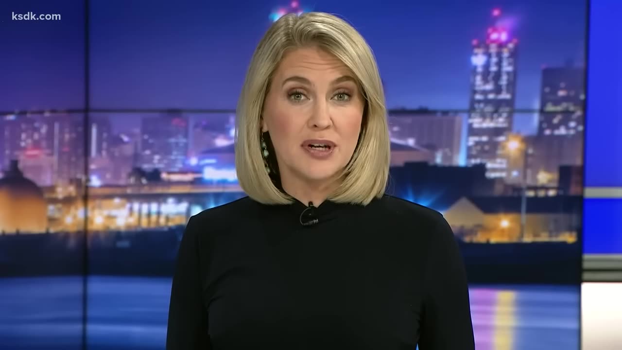 CHEERLEADER FIGHTING