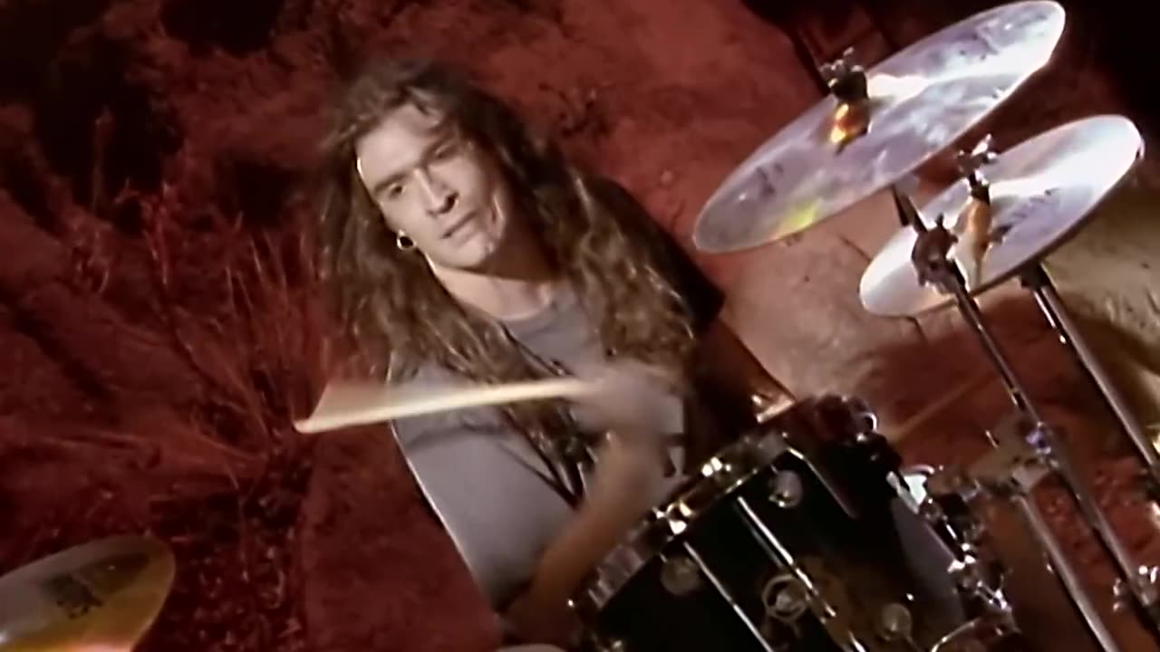 Alice in Chains - Them Bones