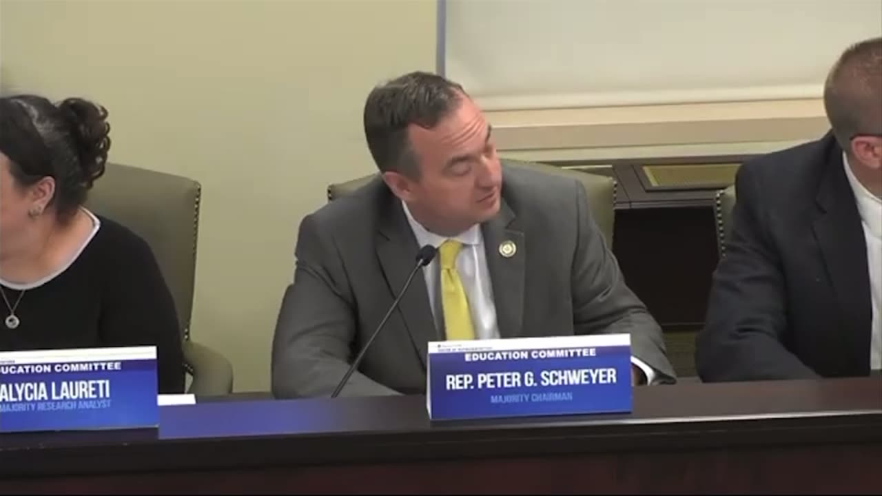 Pennsylvania Democrats Stall Ban on Men Competing in Womens School Sports