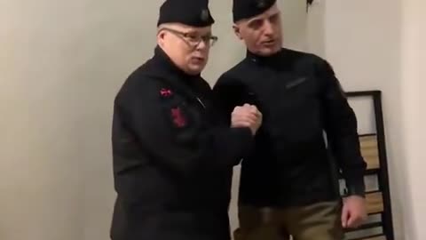 Wywiad z Kamratami już niebawem w @OficjalneZero 🔥