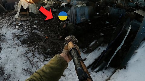 Helmet Cam WAR FOOTAGE: Russian Engineers Hit Ukrainian Positions