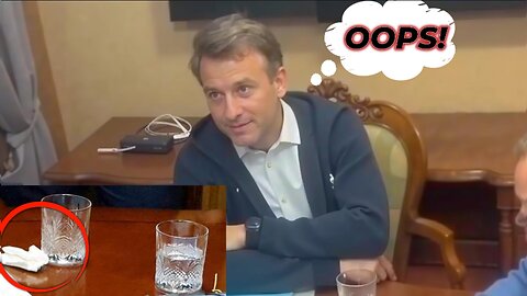 White Bag or Napkin, Macron and Merz seen with Contraband?