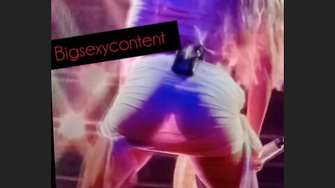 On stage shake