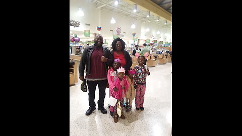 BLESSINGS TO BISHOP AZARIYAH & HIS WONDERFUL FAMILY: PRAISES TO THE LORD YAHAWAH BAHASHAM YAHAWASHI!