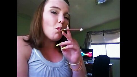 Classic Smoking Fetish Women 24