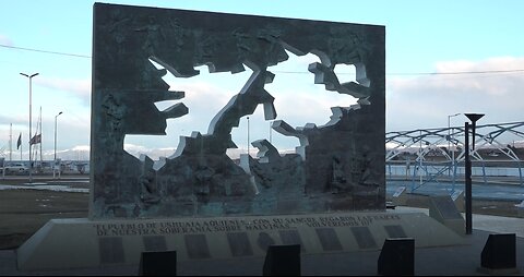 Diplomático argentino propone entregar Tierra del Fuego