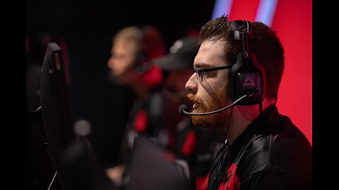 Pro Halo Player | Back to Streaming | Warming up then scrims no comms | !optimization #ForTrav !ads !loginfix