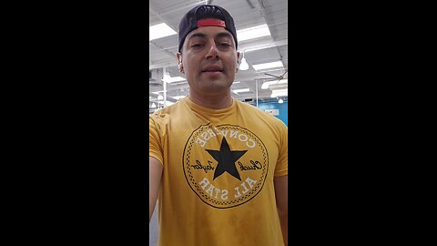 Lateral dumbbell raises for big side delts 5x10 #planetfitness #lafitness #chuzefitness #exercises