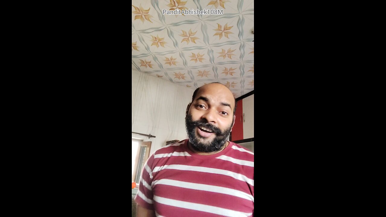 मस्त कविता सुना दी बच्चे ने 🤣