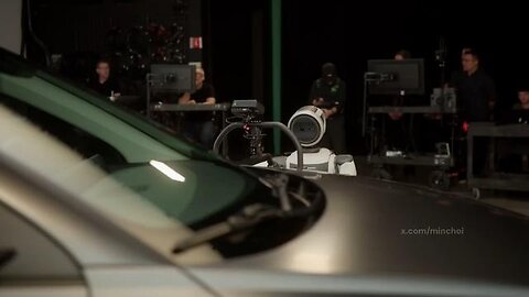 The New Atlas Robot Will Be Every Influencer's Dream, Following Them Around With a Gimble Live...