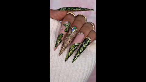🌿 Dark Green Leaf Nail Art on Very Long Nails | Skin Color Roots Design 🌟