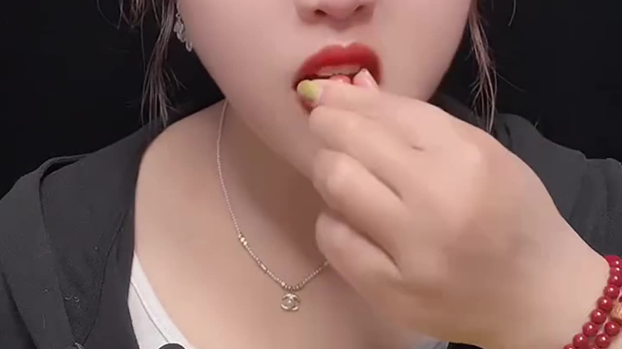 ASRM EATING TIME... #100kfollowers #asmrvideo #tiktokviralvideo🇧🇩