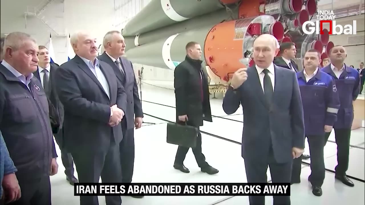 Why Putin Abandoned Iran After US Strikes | The Real Reason.