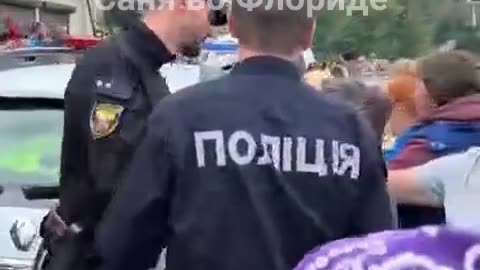 Unrest in Ukrorich — Locals Rebel Against TSK Tax Collectors in Ternopil