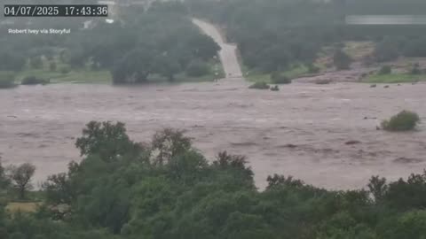 Timelapse video shows how Llano River flooded within minutes