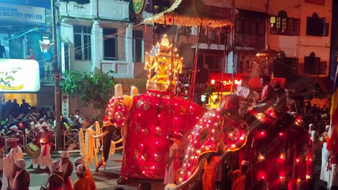 "Temple of the Tooth" Dalada Perahera.......