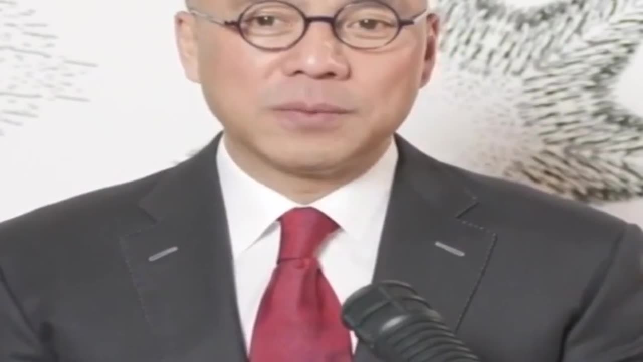20220410文贵先生直播： #新大西洋公约 什么时候出？乌克兰还有血腥时刻，这些国家背后沼泽地会出来。共产党和俄罗斯（墨索里尼和希特勒签合约）得干起来