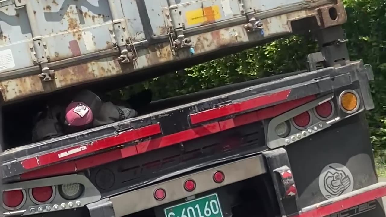 Man Naps Under Huge Truck Like It’s a Hammock