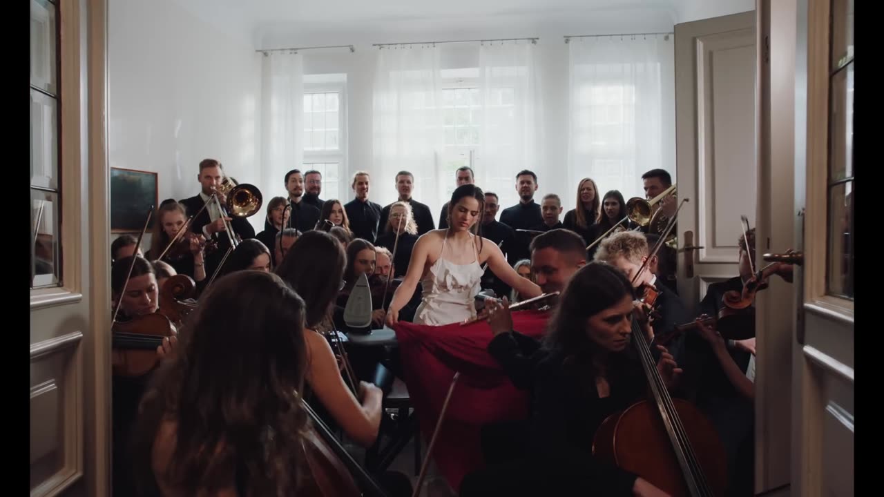 One second — and you’re in love. ❤️#45