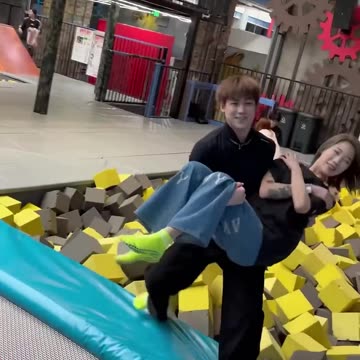 😂#Newfunnyvideo2025 #Viralfunnyvideos #trendingvideos #comedytime #bestreaction😂😂😂