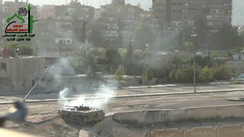 Syrian War BMP-1 destroyed in Jobar, Damascus 2013.04.26