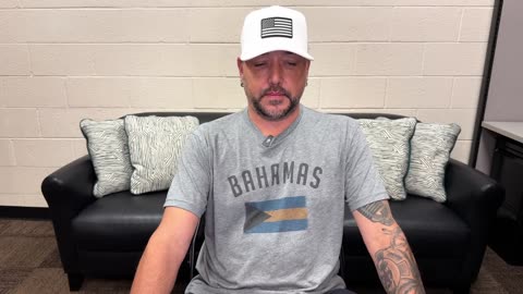 Jason Aldean - Hẹlp You Remember (Fireside Sessions) [Q&A + Video Premiere]